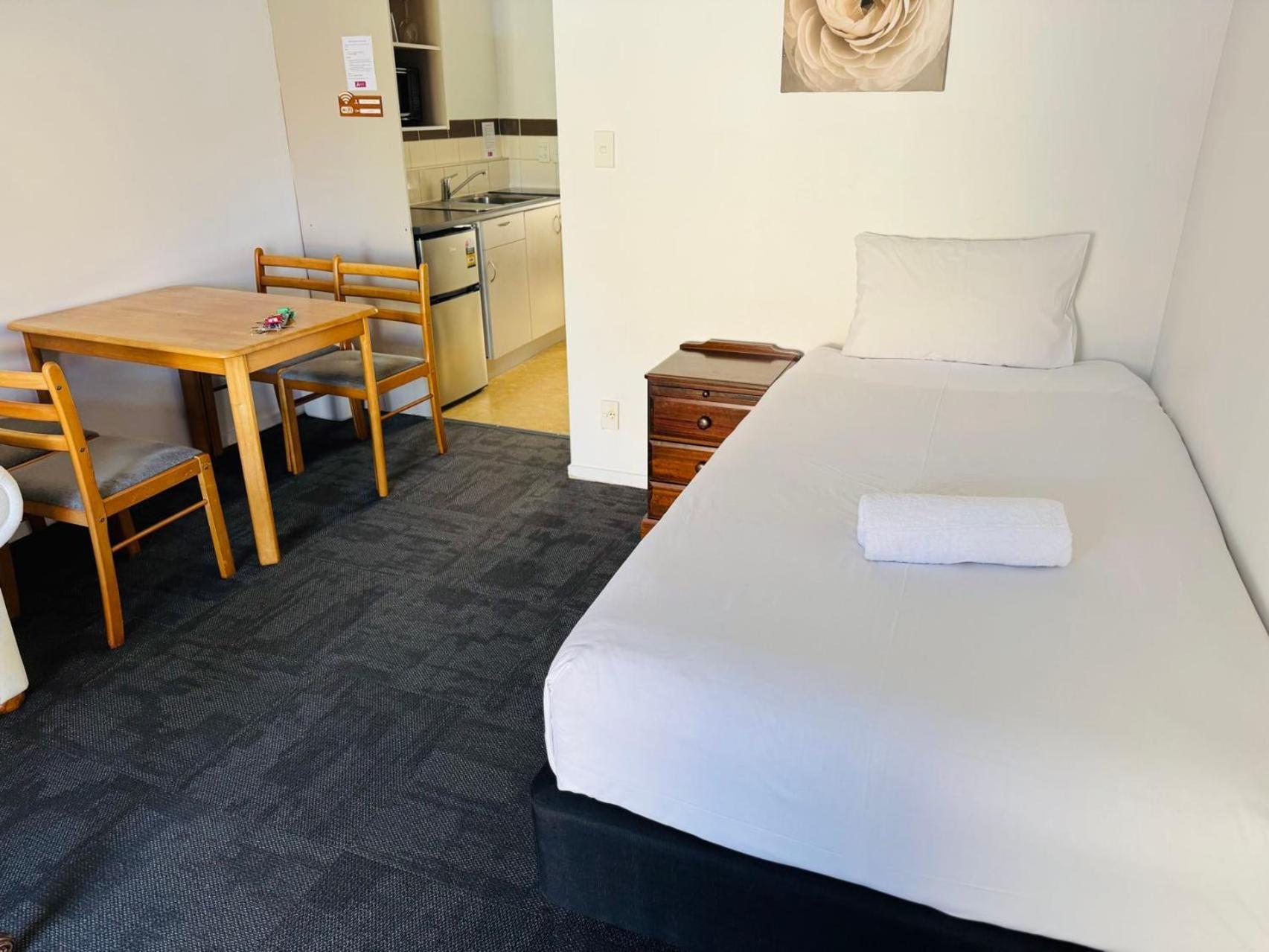Apex On Fenton Motel Rotorua Bagian luar foto