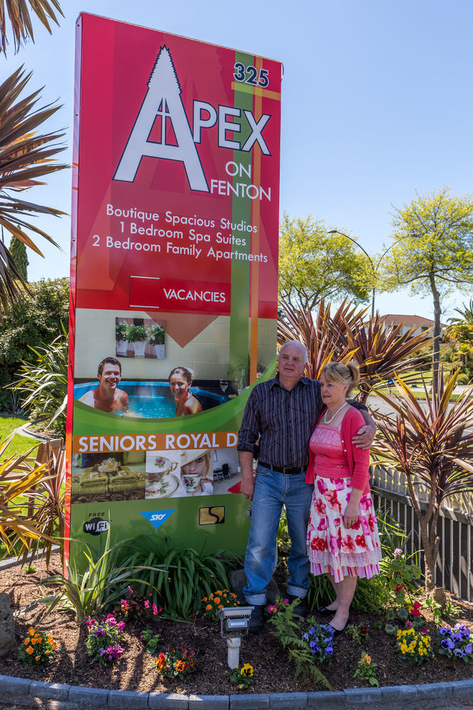 Apex On Fenton Motel Rotorua Bagian luar foto